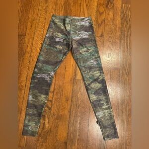 Terez Camo Print Leggings